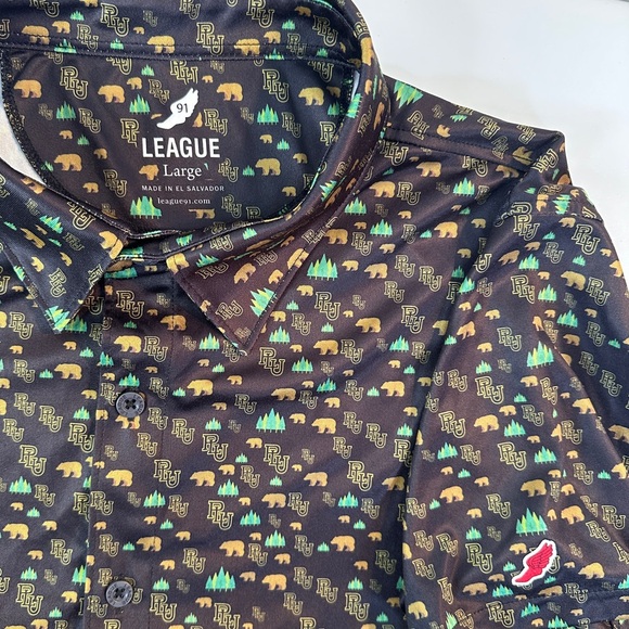 League 91 Other - League 91 PLU Bear Trees Golf Button Down Activewear Collared Short Sleeve Shirt